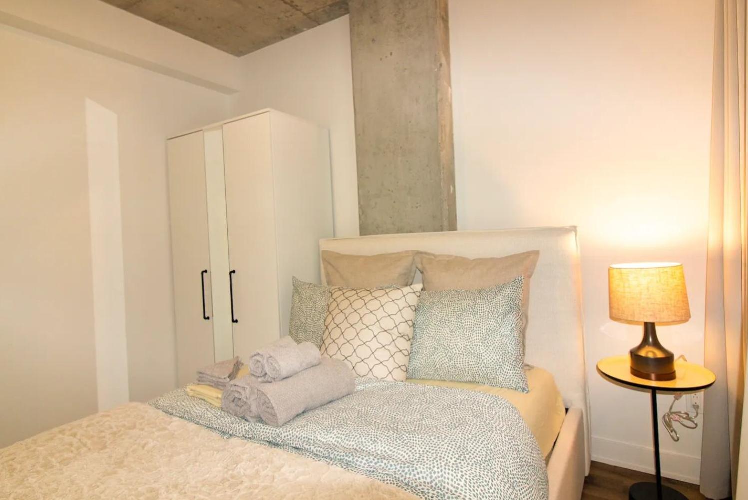 Apartamento 2Br+Gym For Vip Corporate & Students Downtown Mtl Montreal Exterior foto
